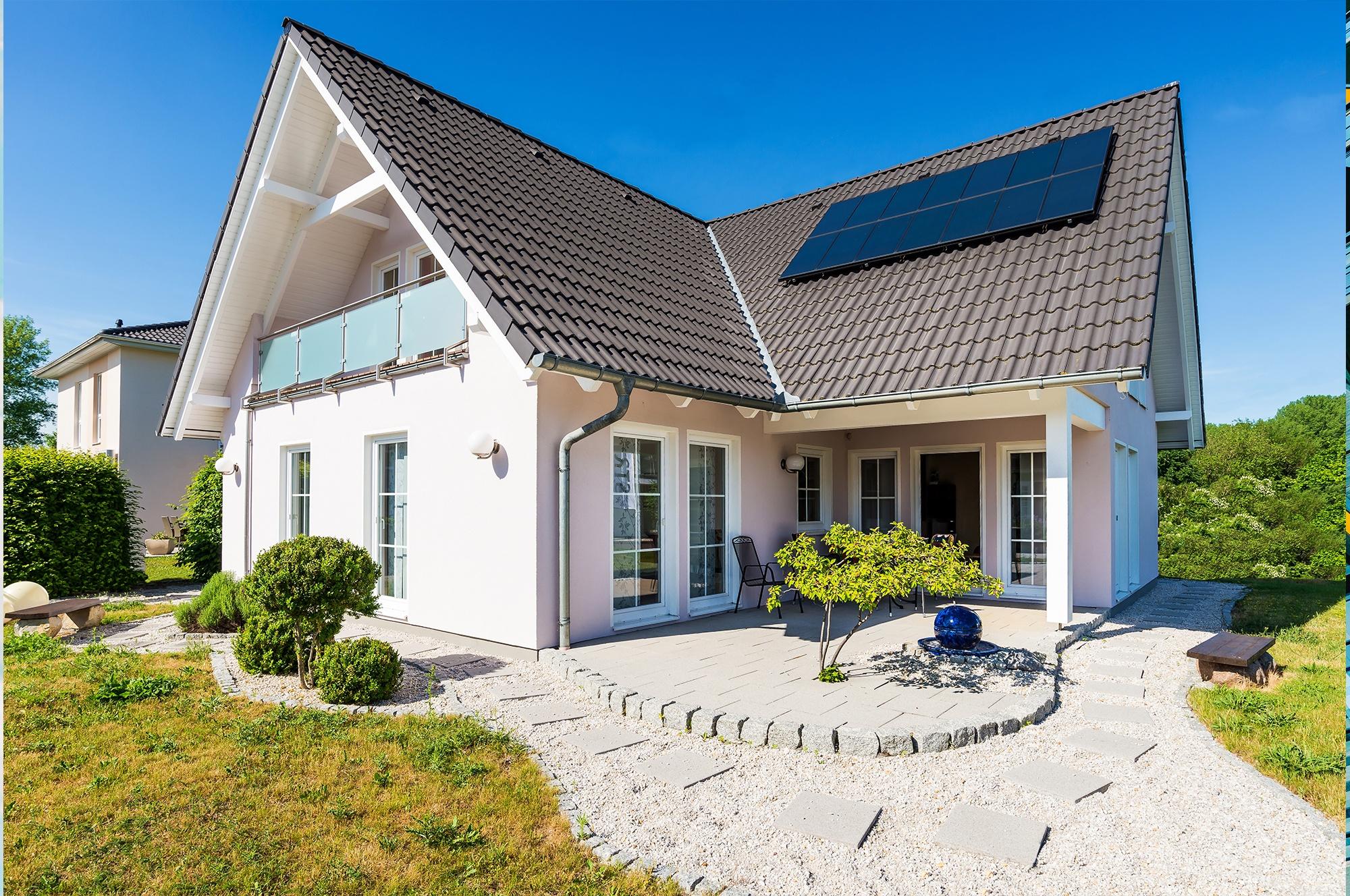 modernes , hochwertiges Einfamilienhaus mit Garten